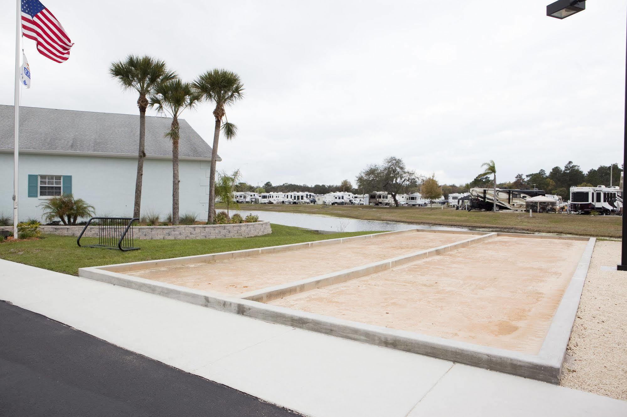 Three Lakes - Rv Resort Hudson Exterior photo