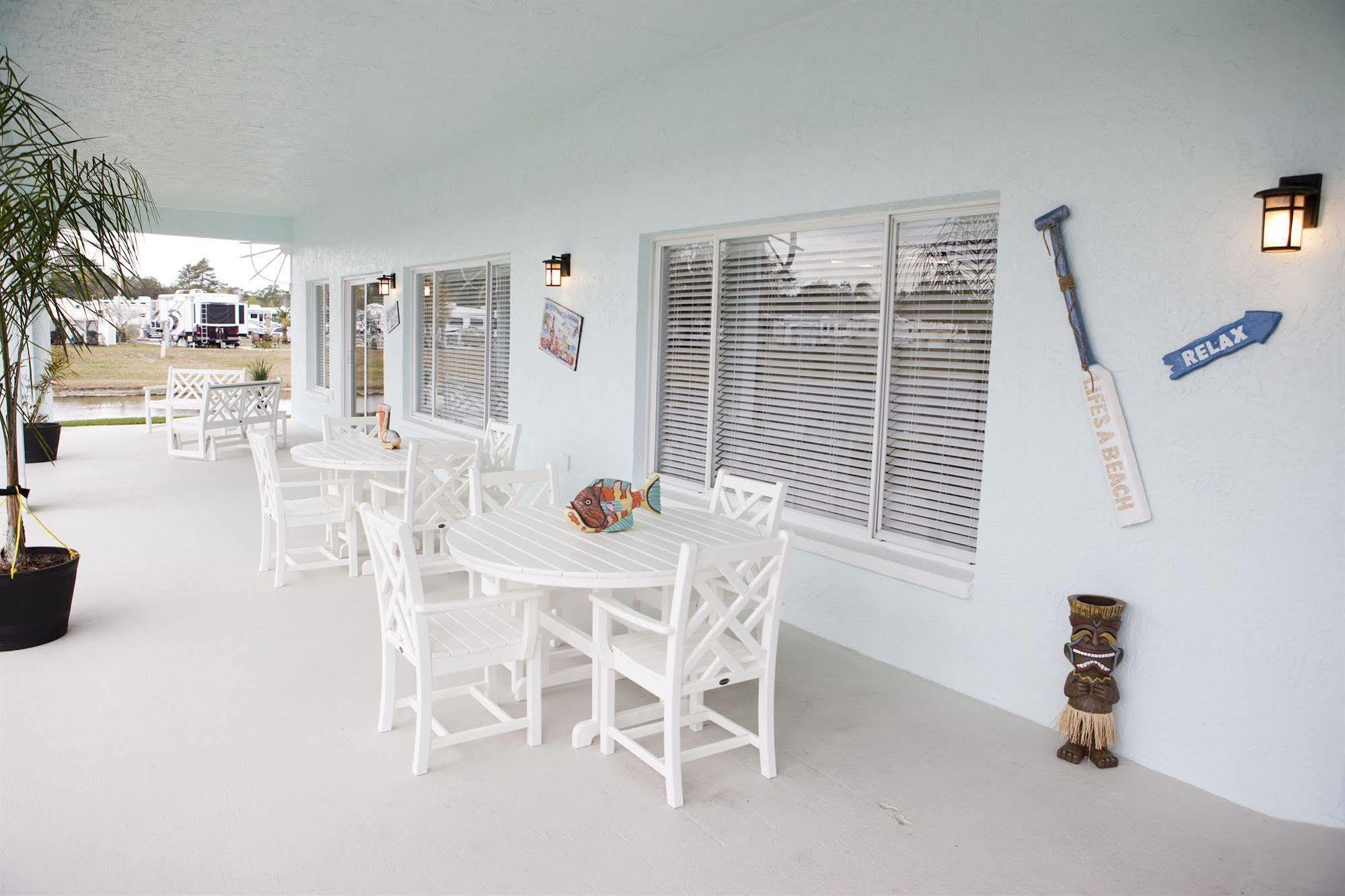 Three Lakes - Rv Resort Hudson Exterior photo